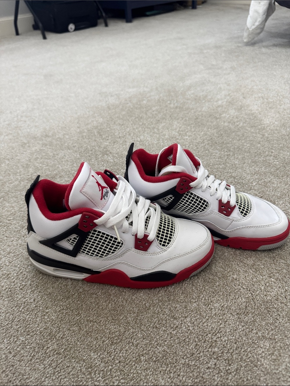Jordan Men’s White, Red and Black Retro Basketball Sneakers
